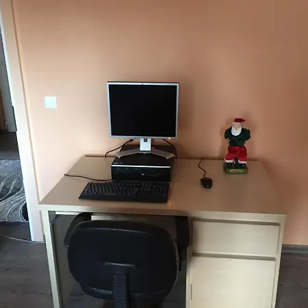 Apartman 110 M2 - 5 Minuta Od Centra Tuzle شقة *